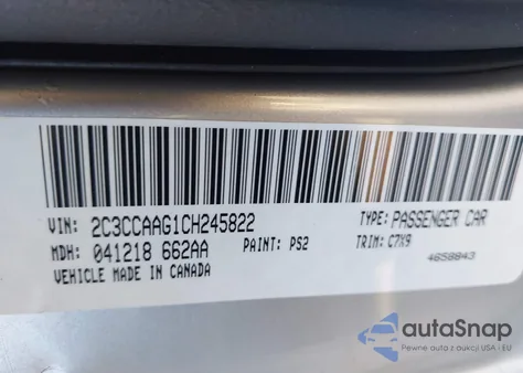 2012 Chrysler 300 z USA, uszkodzony, nr VIN 2C3CCAAG1CH245822